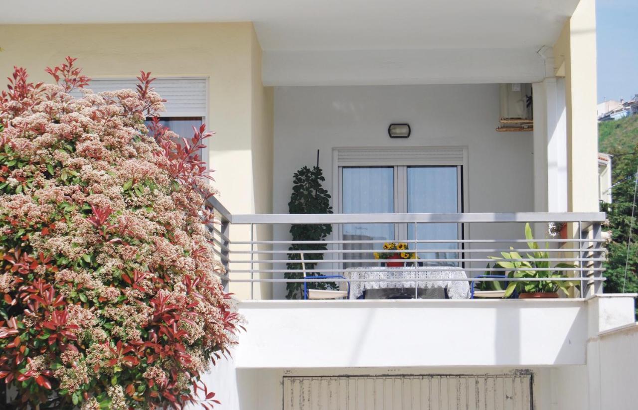 Sunshine Apartment Cavala Exterior foto